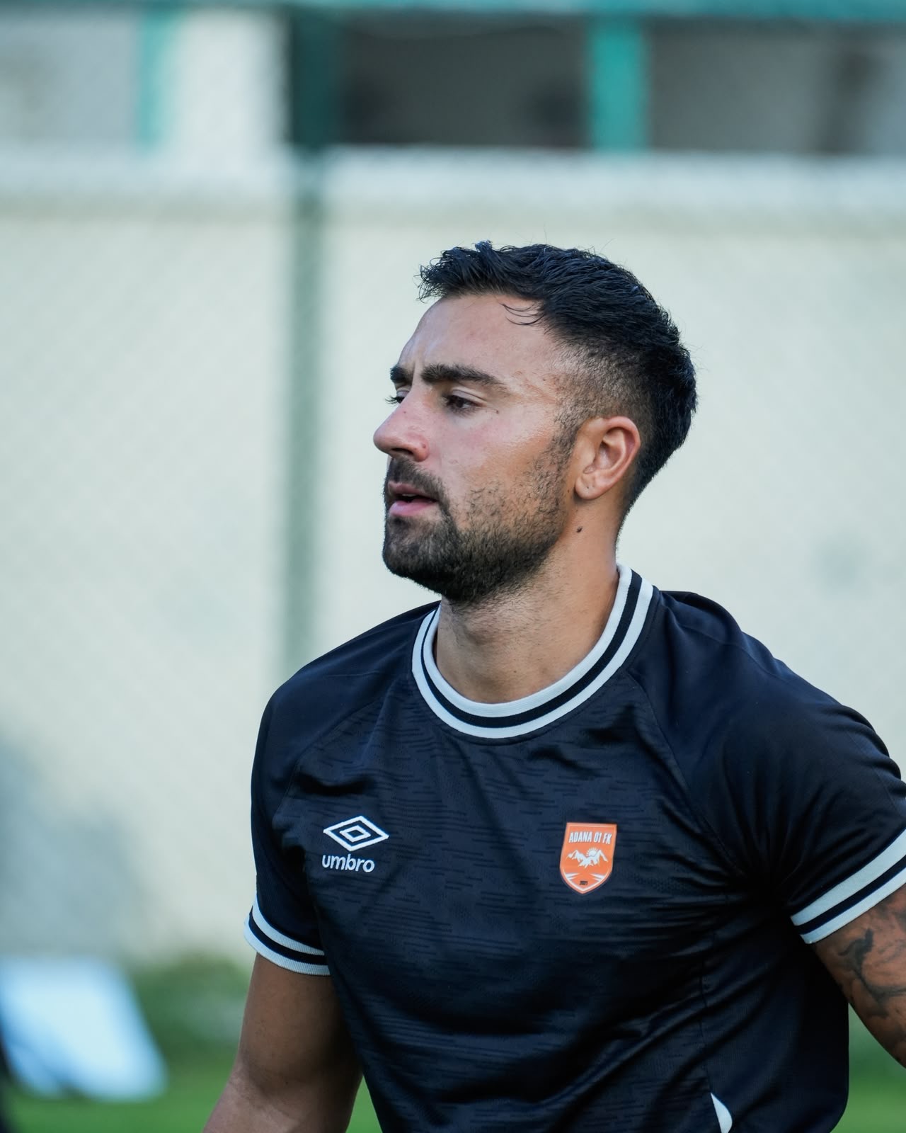 Adana 01 FK durmak bilmiyor