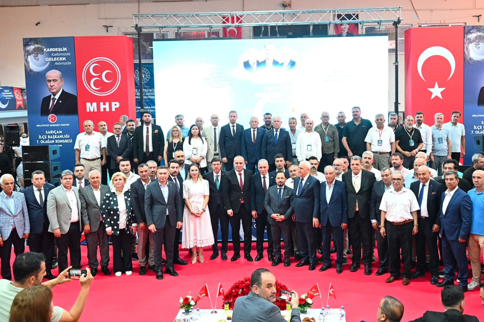 MHP SARIÇAM’DA GÜÇ GÖSTERİSİ