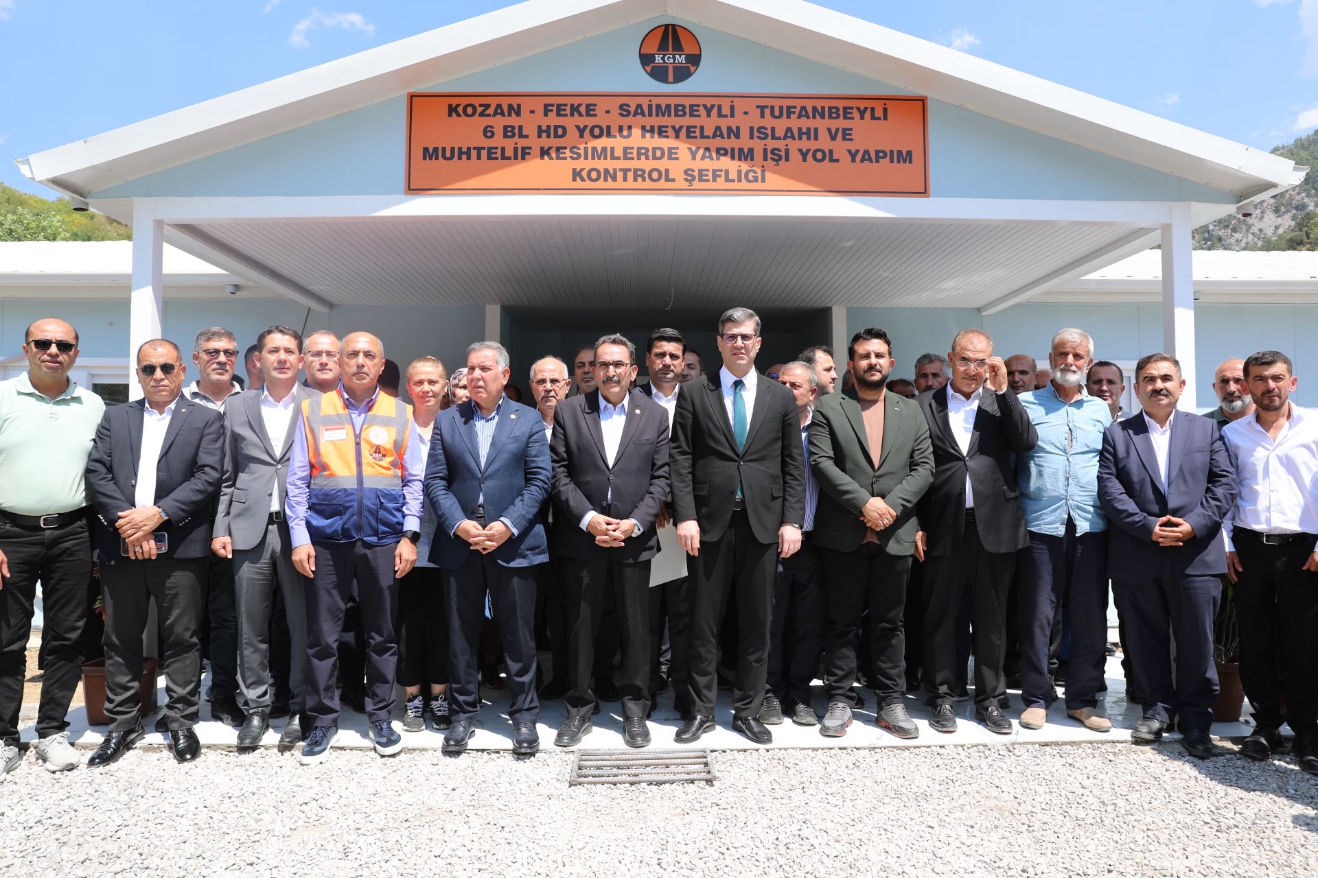 Feke-Saimbeyli Yolunda 3 Bin 900 Metrelik İki Tünel İçin Çalışmalar Sürüyor