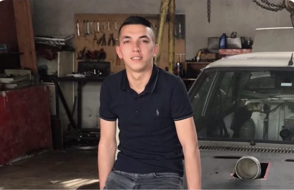 Oto Kilitçide İnfaz: 1’i Kadın 2 Ölü
