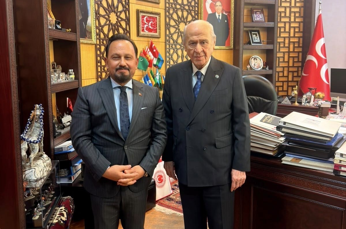 Bahçeli’den Bilal Uludağ’a Övgüler…