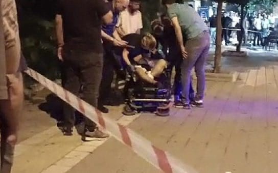 Kaldırımda Yürürken Bacağından Vuruldu