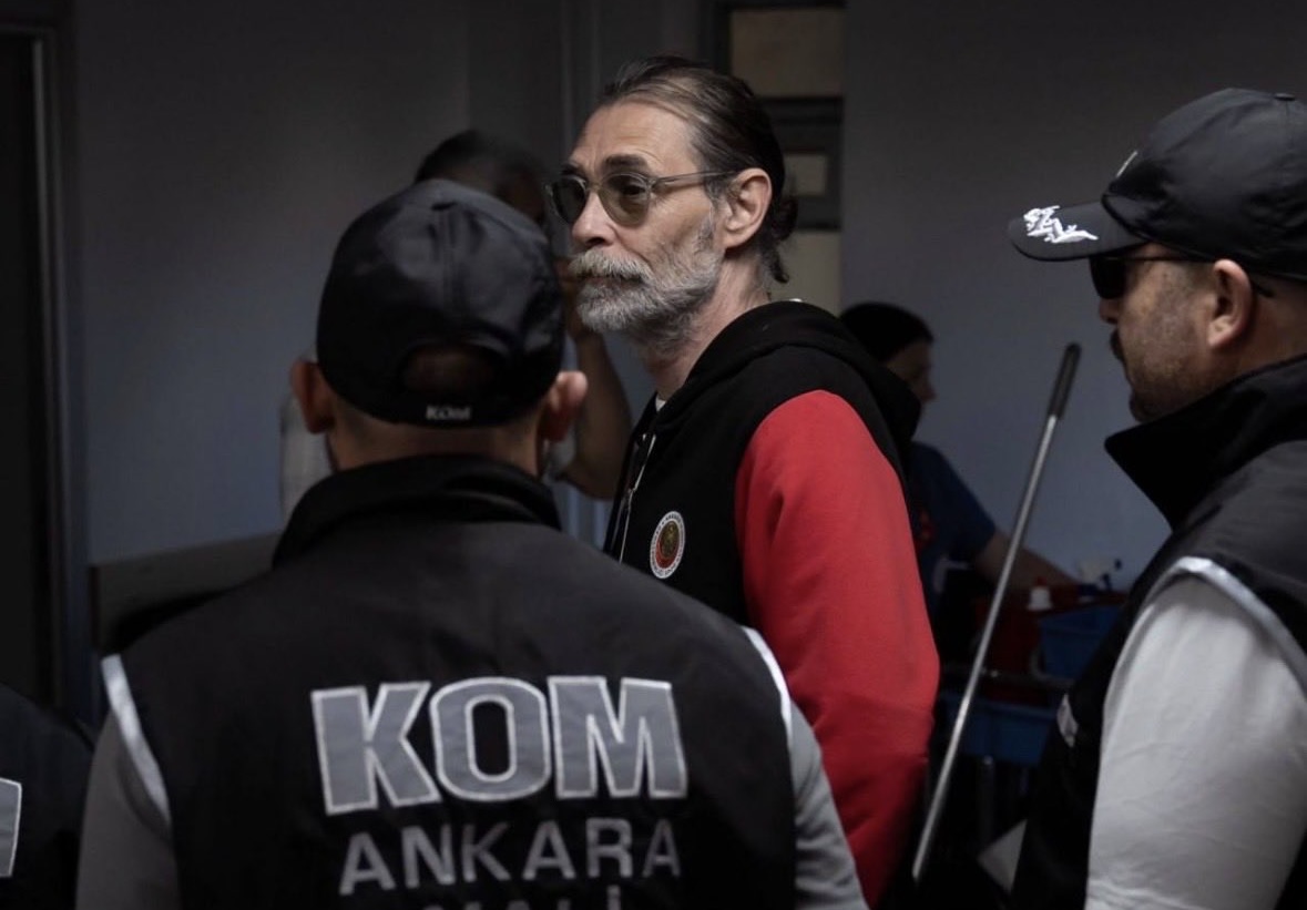 Erdal Beşikçioğlu Tutuklandı