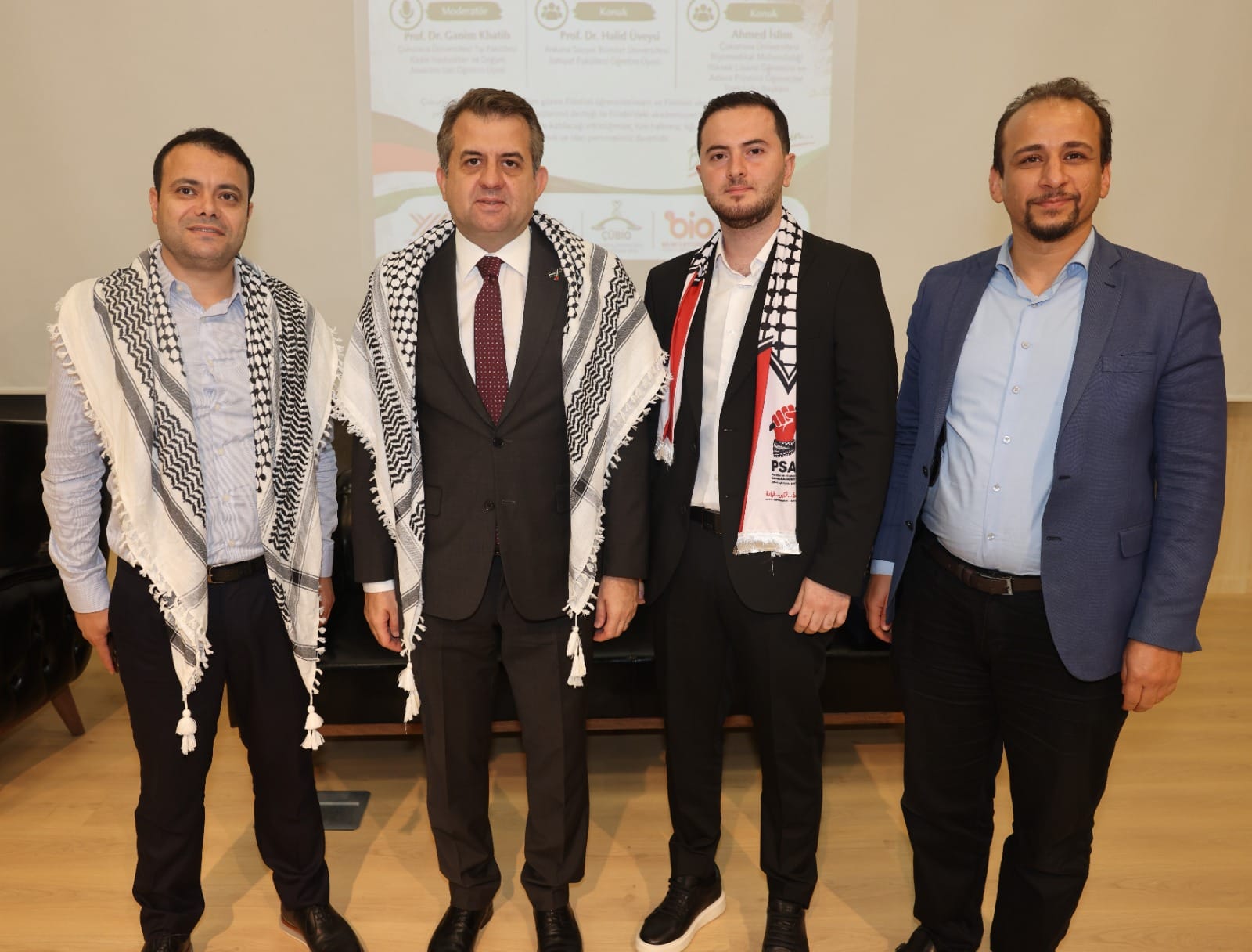 Çukurova Üniversitesi Bilim İletişimi Ofisinden Gazze İçin Bilim Kafe Etkinliği