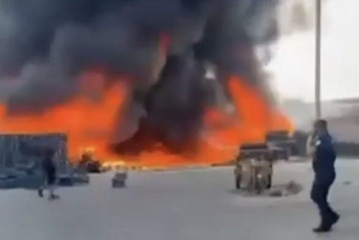 İki Çocuk Sebze Hali’nde Yangın Çıkardı