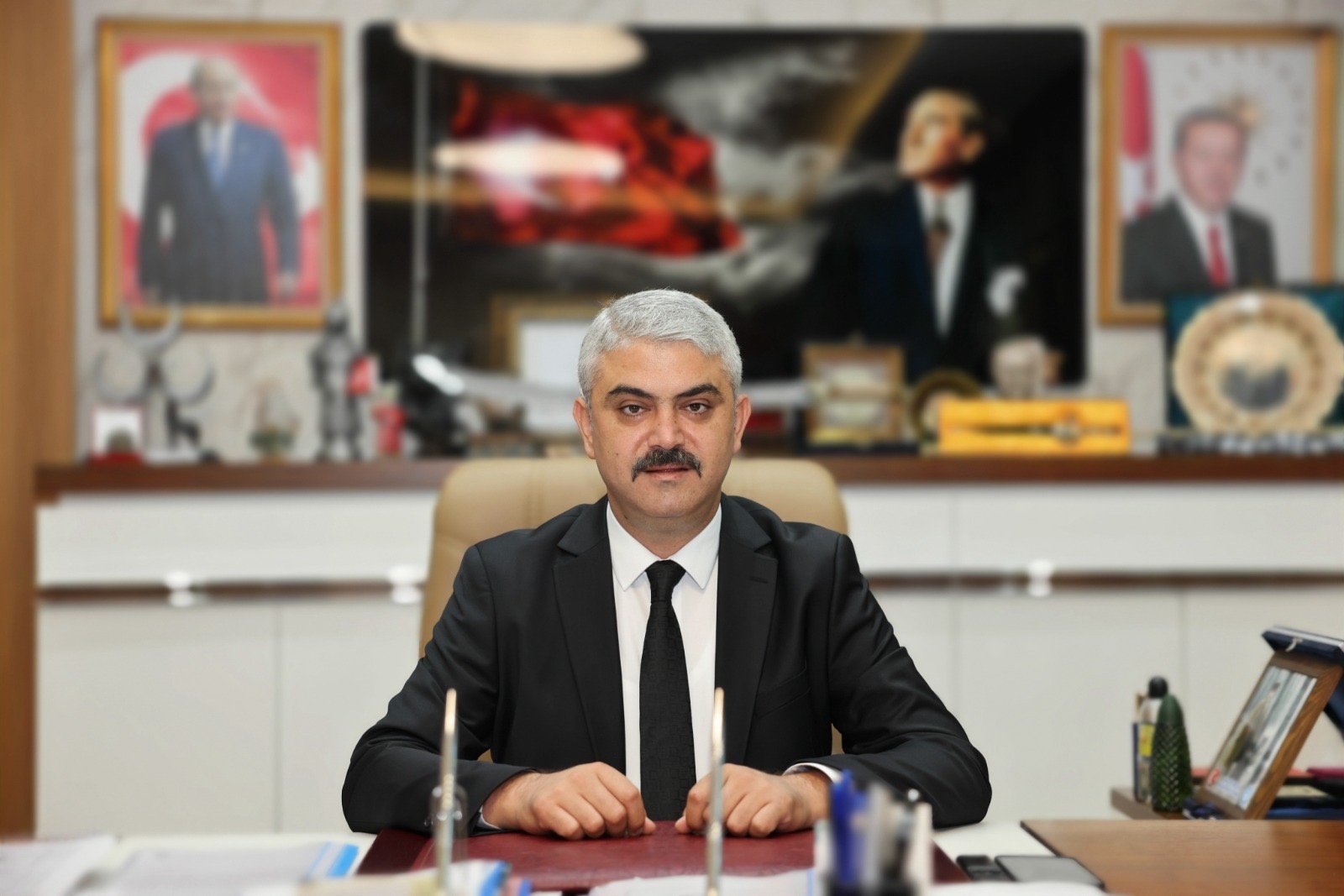 EĞİTİME MİLYONLARCA LİRALIK DESTEK VEREN BAŞKAN ALİ AVAN’A VEFASIZLIK MI?