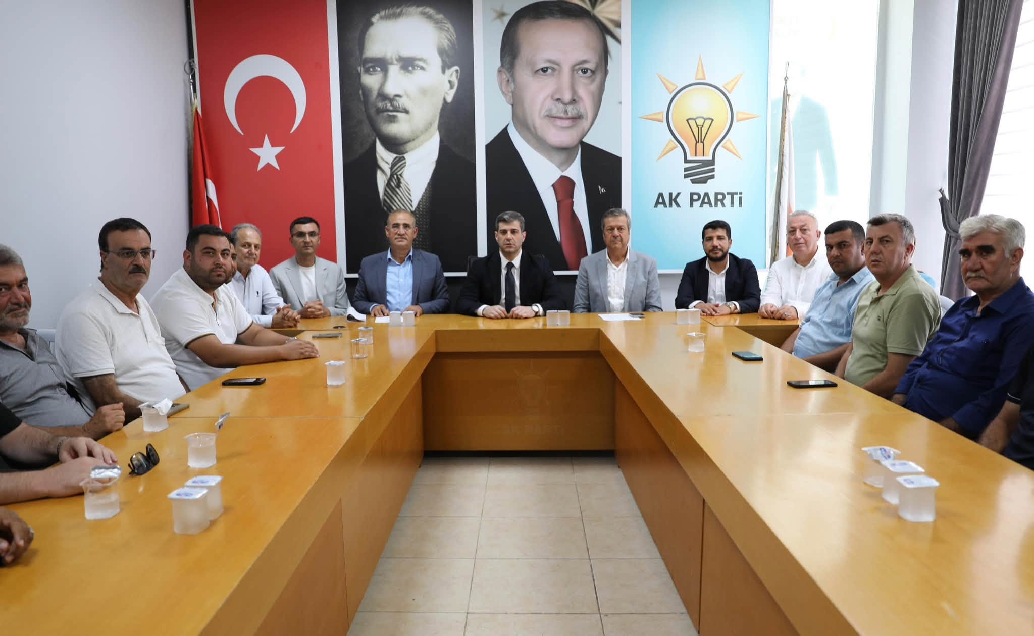 “AK Parti Adana İl Başkanı Mustafa Özkan, Karataş’ta:  “Daha güçlü Türkiye için kararlılıkla yolumuza devam ediyoruz.”