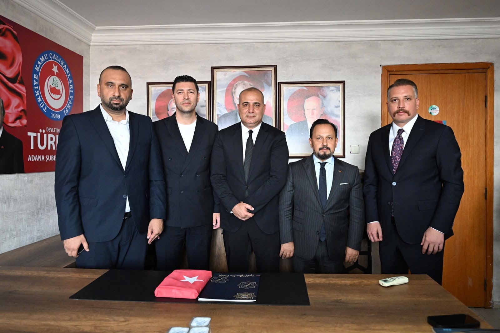 HAKAN YILDIRIM VE BİLAL ULUDAĞ’DAN TÜRKAV ADANA’YA HAYIRLI OLSUN ZİYARETİ
