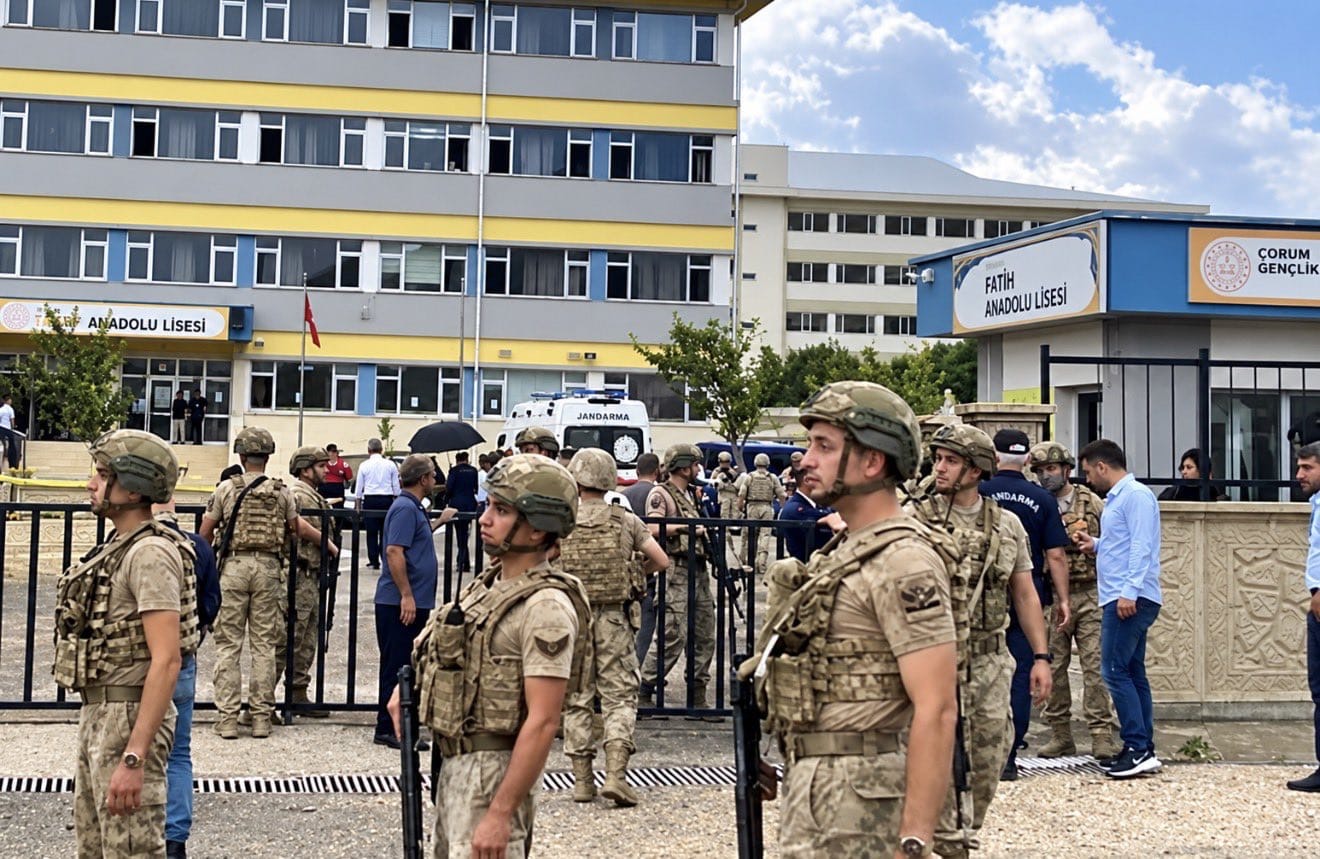 Öğretmen Cinayeti: Yeğeni Öldürdü