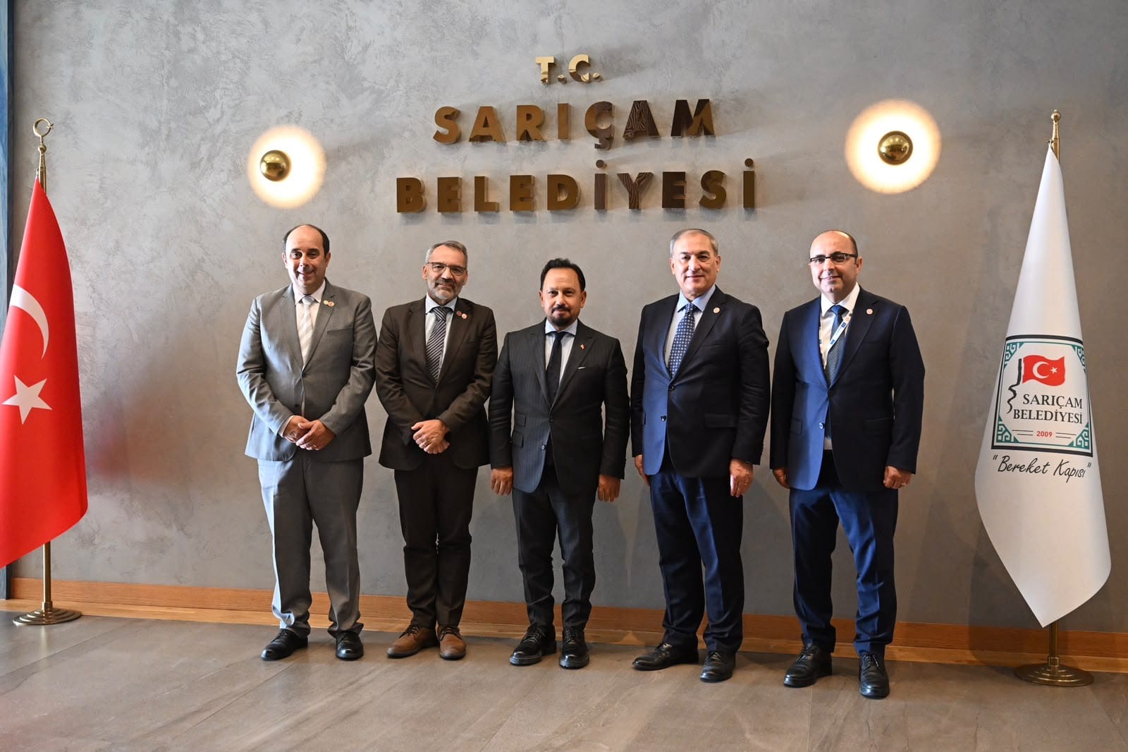 ULUSLARARASI AKADEMİSYENLERDEN BAŞKAN ULUDAĞ’A TEŞEKKÜR ZİYARETİ