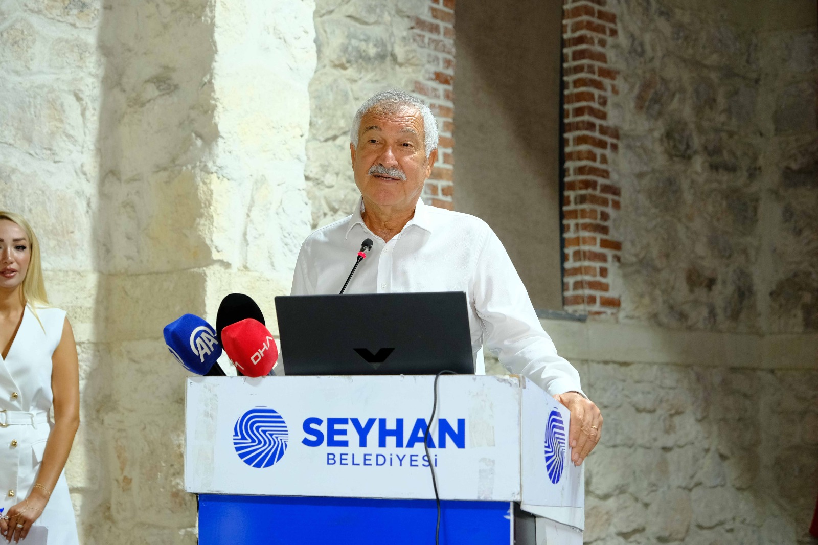 Zeydan Karalar: “Avrupa’nın çöplüğü değiliz. Gelecek nesillere temiz su, temiz toprak ve temiz çevre bırakma zorunluluğumuz var.”